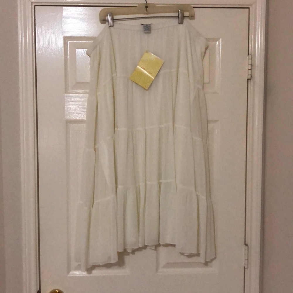 Ivory skirt
